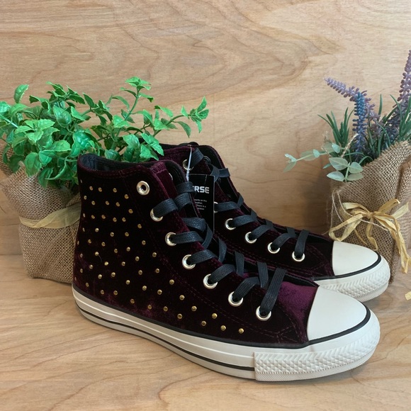 SOLD 💕NEW Converse Chuck Taylor All Star Velvet - Picture 2 of 8